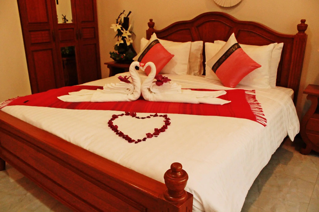 Nok Resort & Hotel