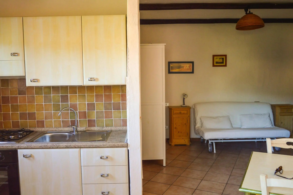 Apartment in Cannigione with garden