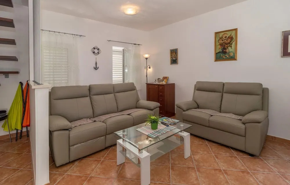 Pet Friendly Home In Novi Vinodolski
