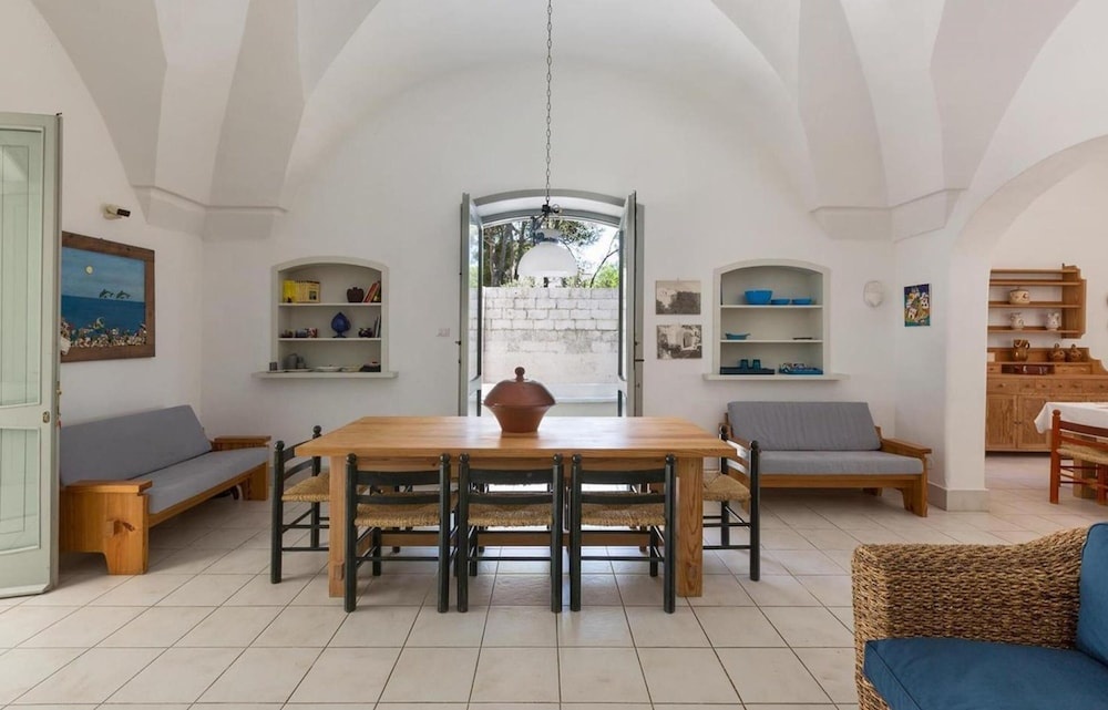 1675 Masseria Villa in Torre Specchia Ruggeri