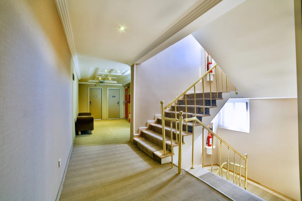 Hotel Grand Emin