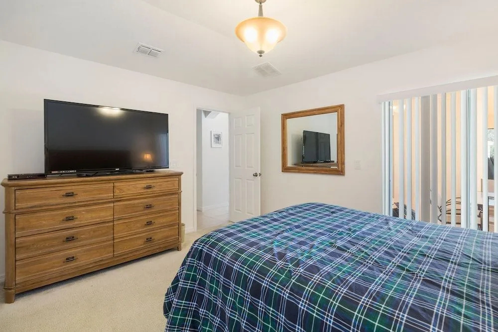 Veranda Palms 4470