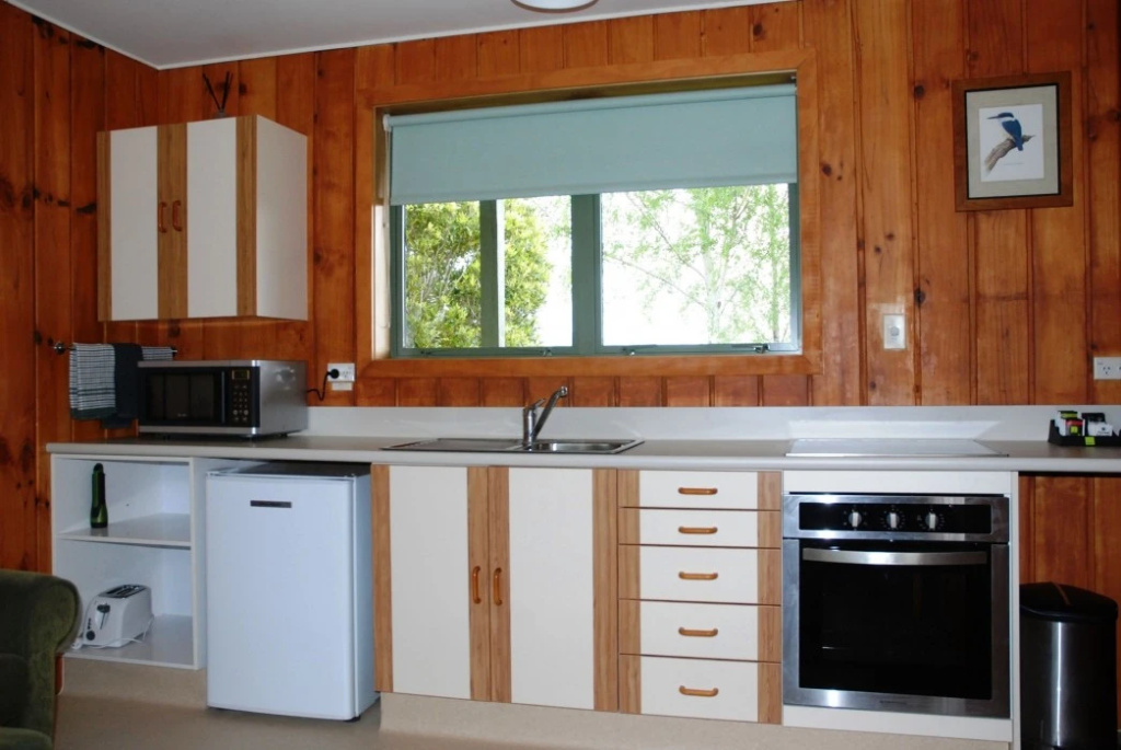 The Chalets Motel