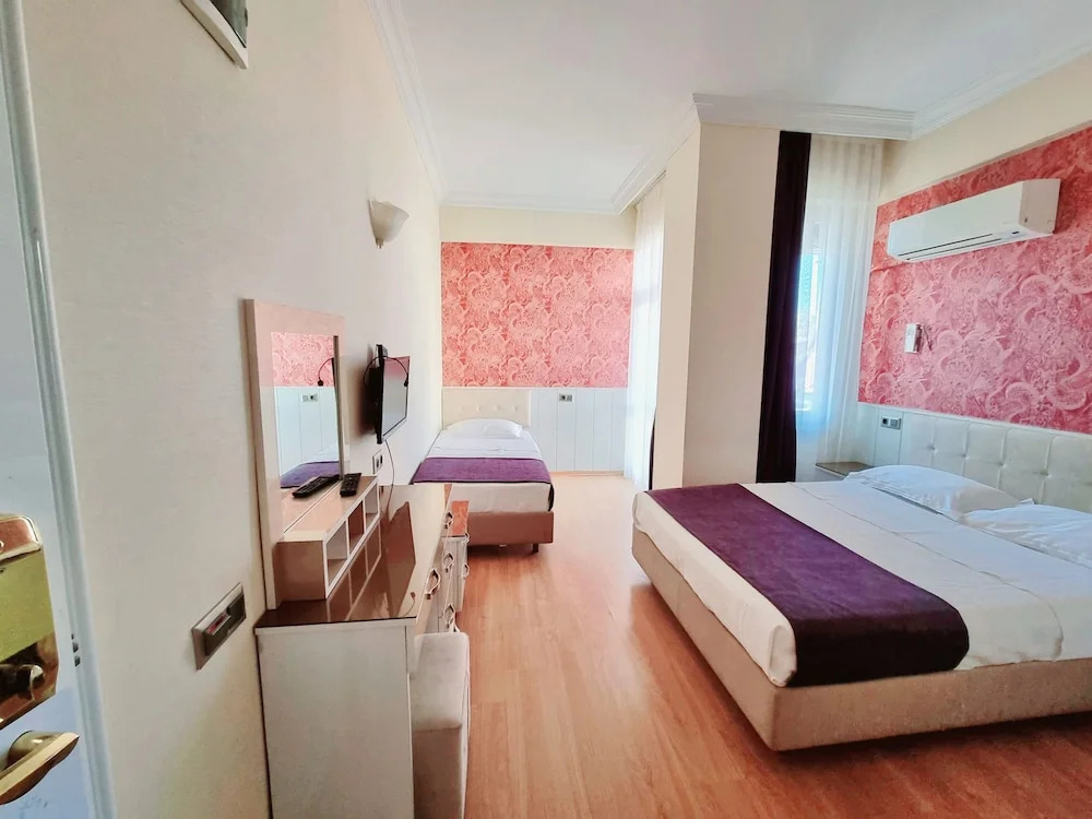 Perlo Hotel City