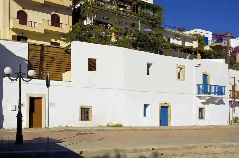 The White Houses