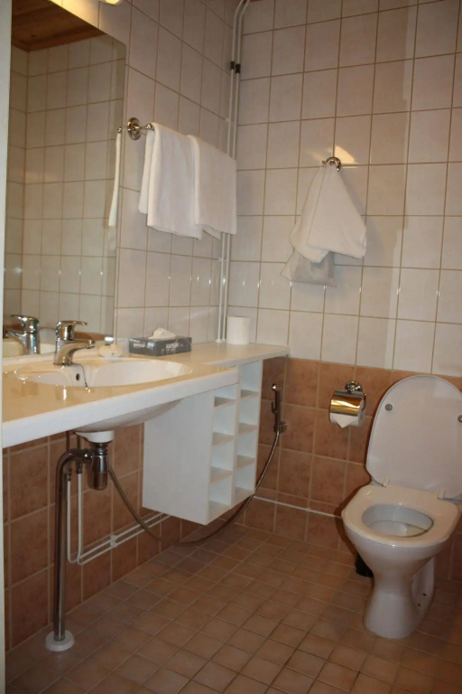 Summer Hotel Tott