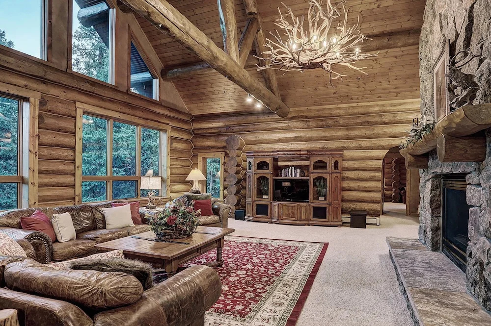 Pine Forest Lodge