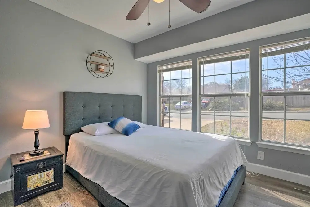 San Antonio Retreat with Fenced Pool, Near SeaWorld