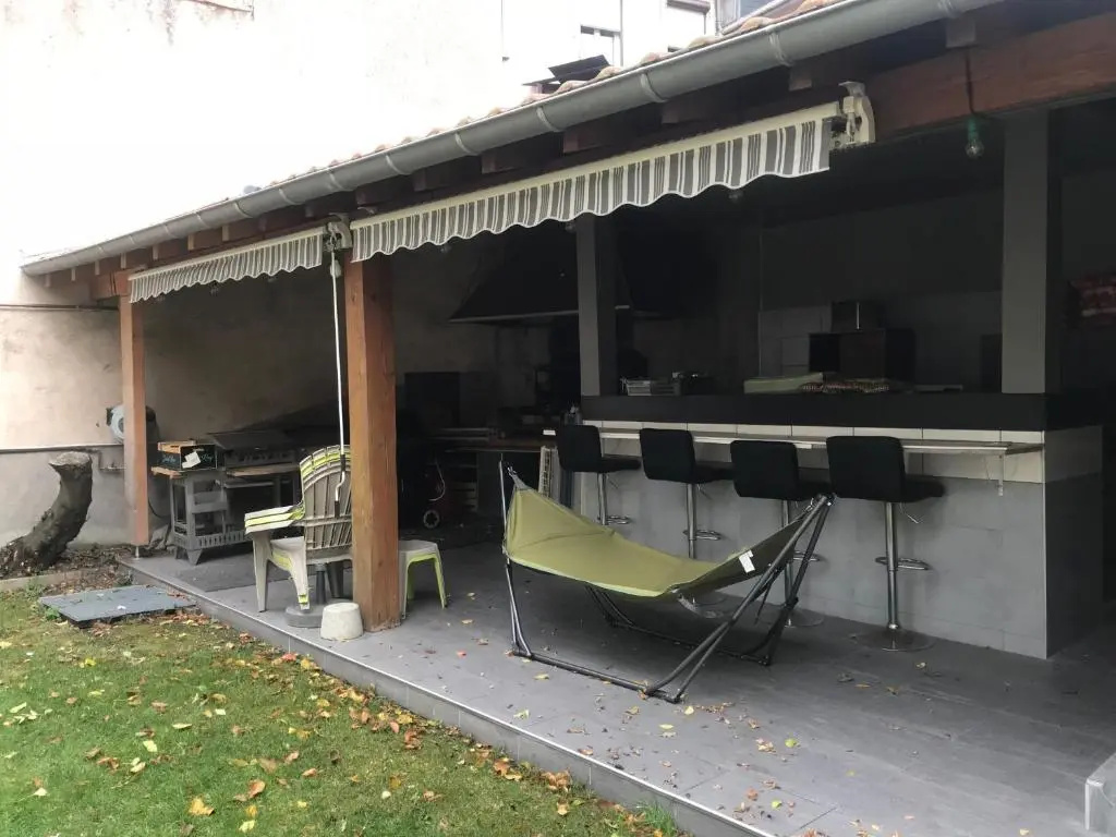 Lunéville Gîte Le Bougainvillier 6 personnes - Centre de ville - maison de vacances piscine & jardin