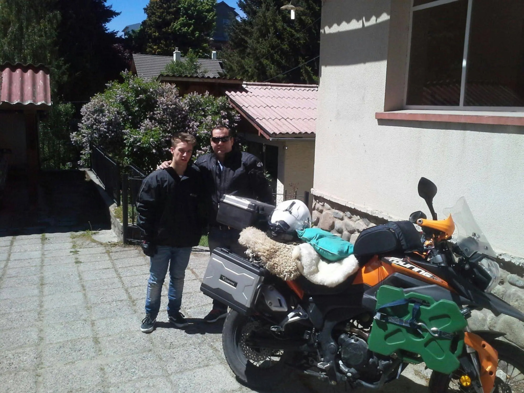 De la Plaza Hostel