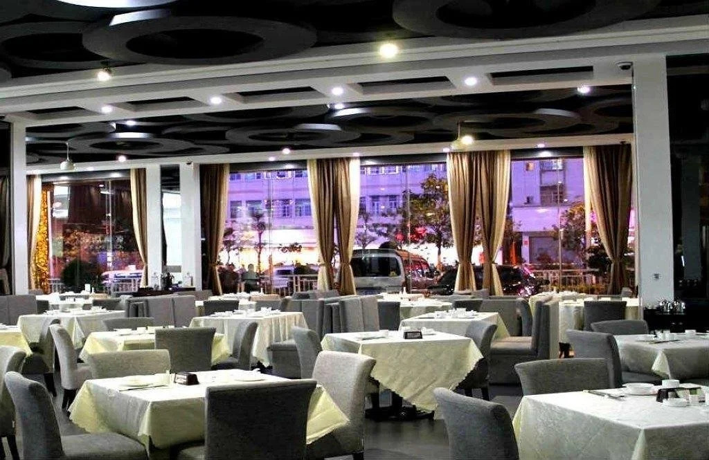 Taibaofeng Hotel