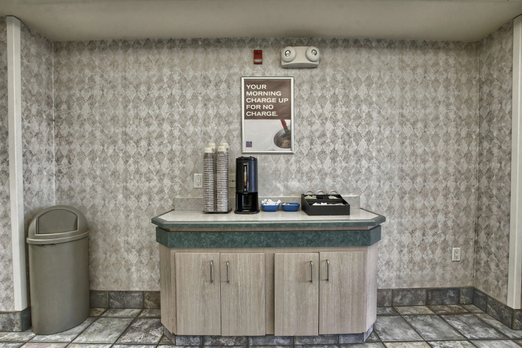 Motel 6-London, ON - Ontario