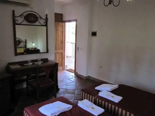 Hotel Cortijo Las Grullas