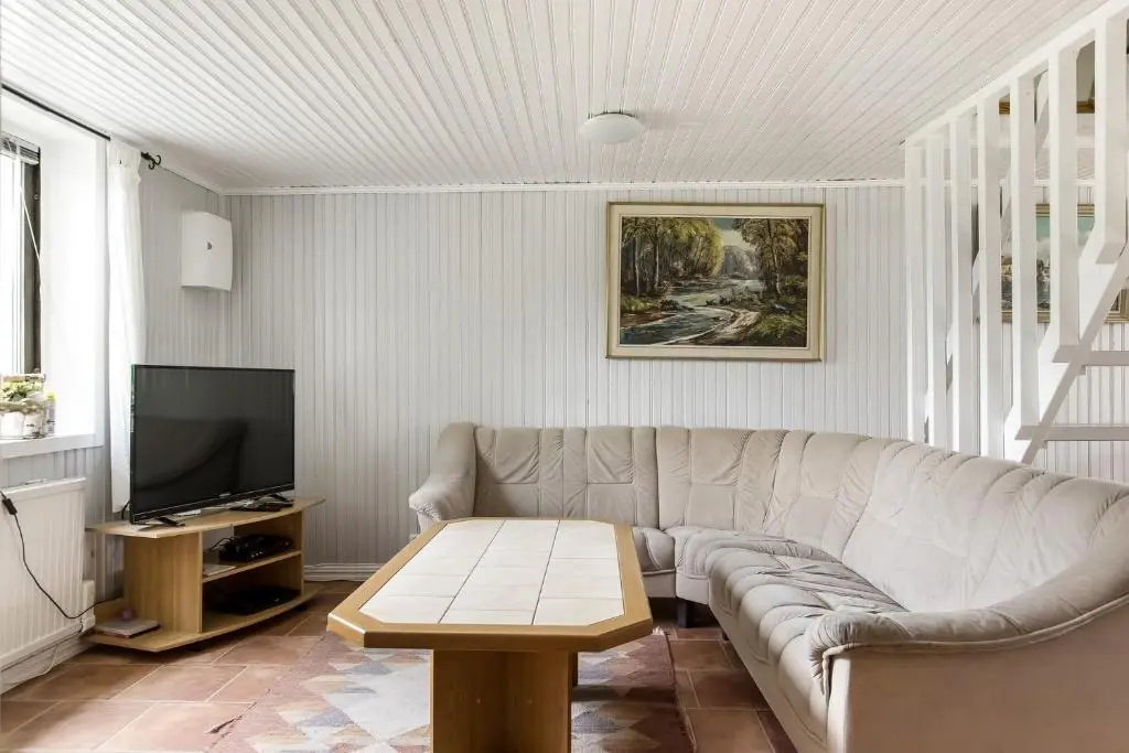 Cozy cottage at Bolmstad Sateri by Lake Bolmen