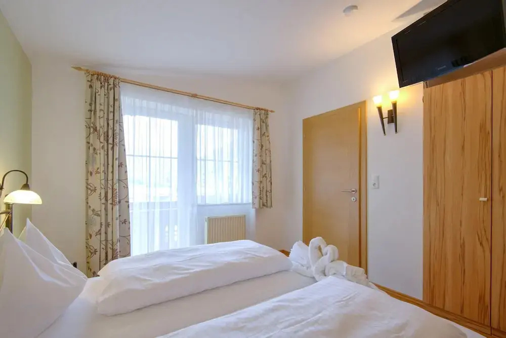 Bright Apartment With Infrared Cabin
