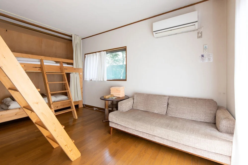Yuzan Guesthouse Annex Hostel
