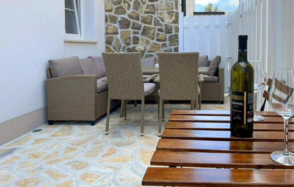 3 Bedroom Stunning Home In Kornic