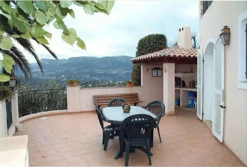 La terrasse d'Azur by Gites de France