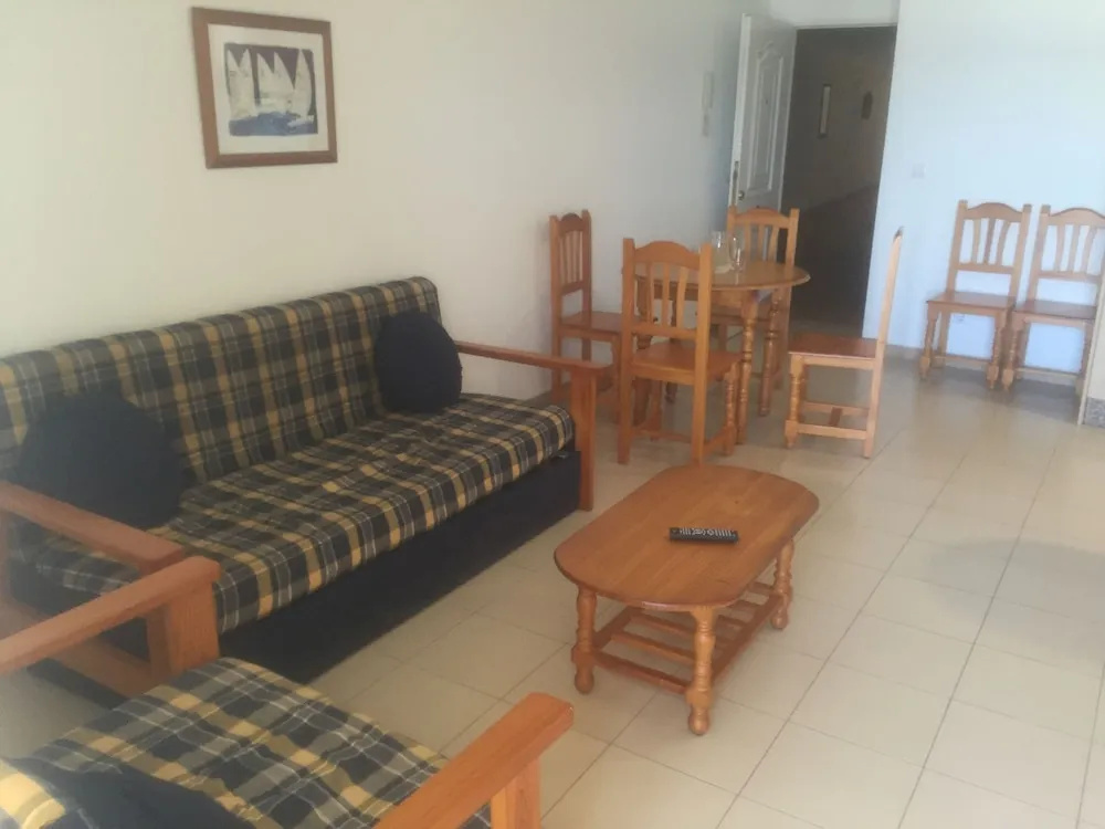 Apartamentos El Calón Playa