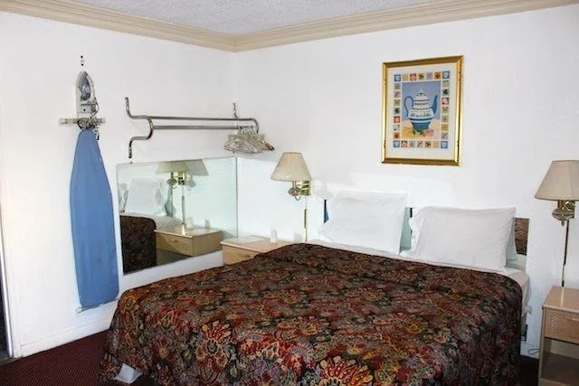 Beacon Motel
