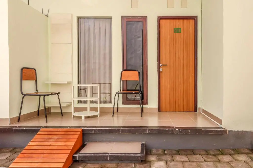 OYO 1445 Jimbaran 12 Residence