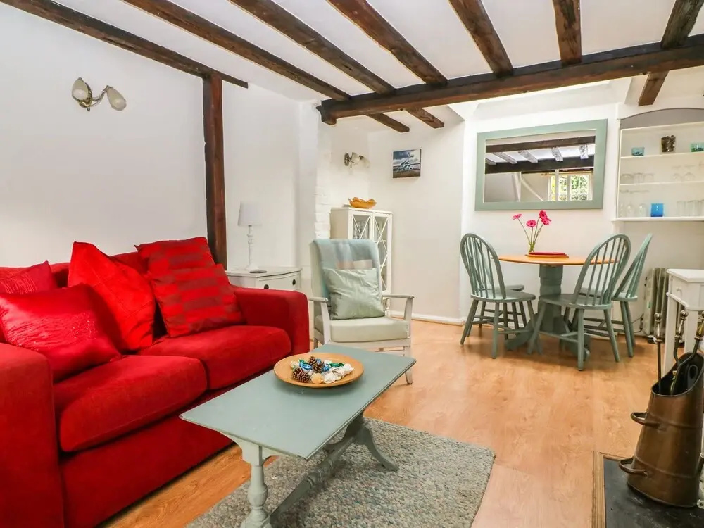 Swanfield Cottage
