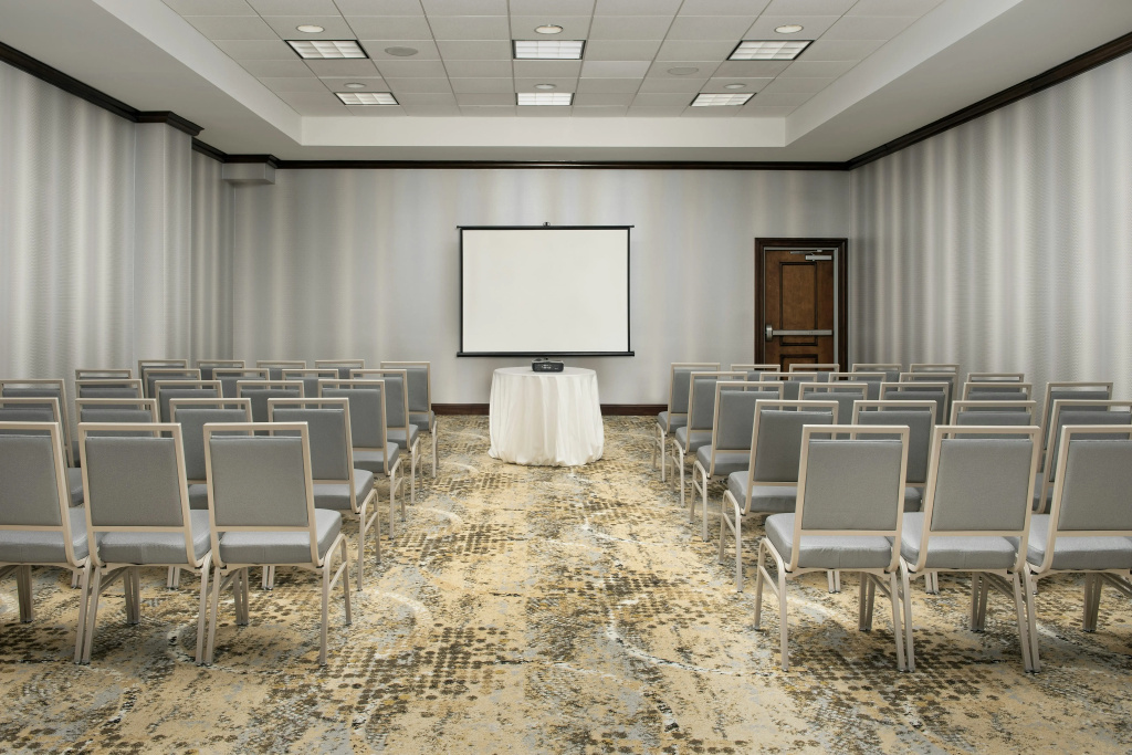 Embassy Suites by Hilton Dulles North Loudoun