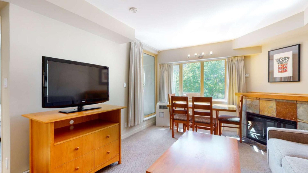 Whistler Peak Lodge