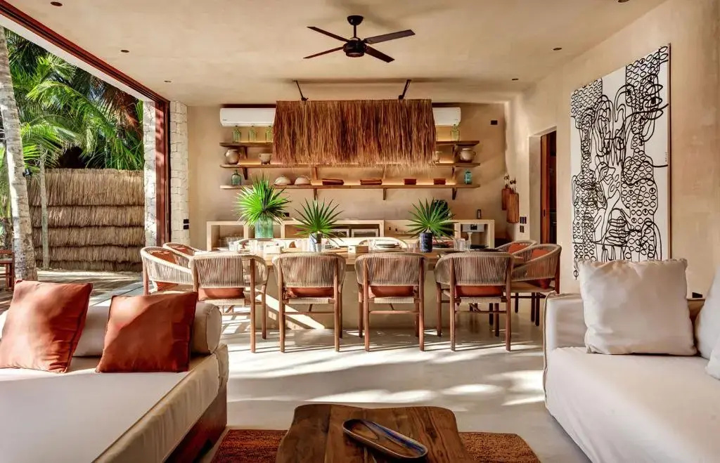 Privada Soliman Bay villa pets welcome!
