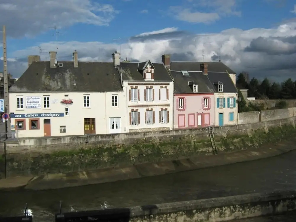 Le Pont de Laure