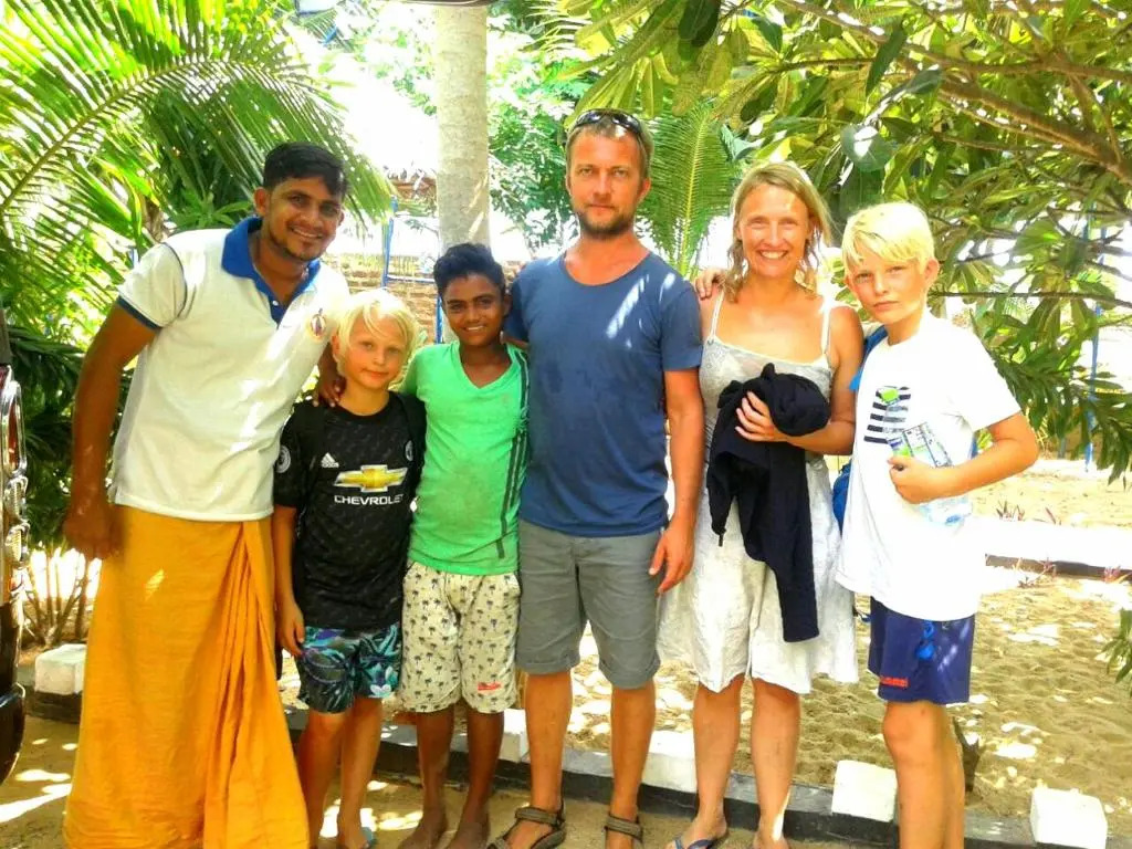 Star Rest Surf Camp Arugambay