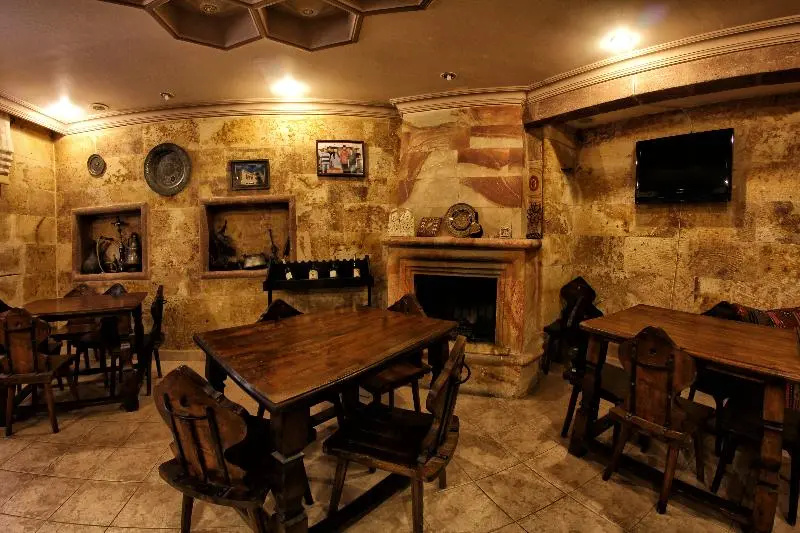 Akuzun Hotel