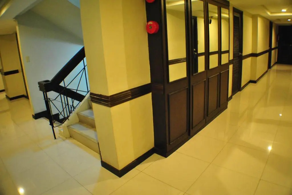Fersal Hotel Neptune Makati