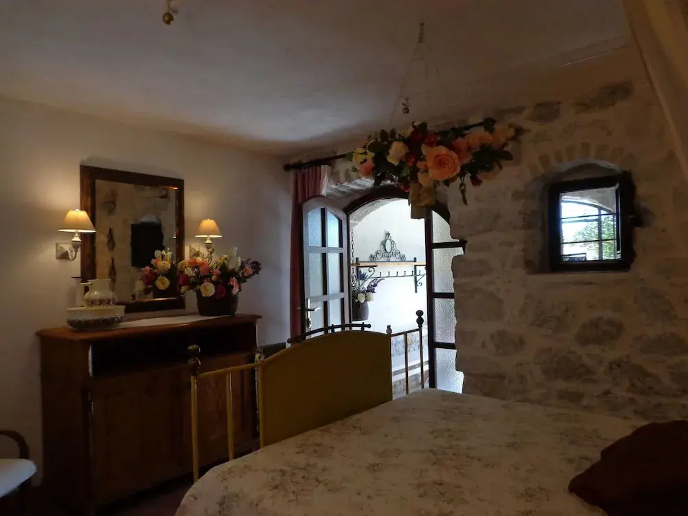 House Vedrana