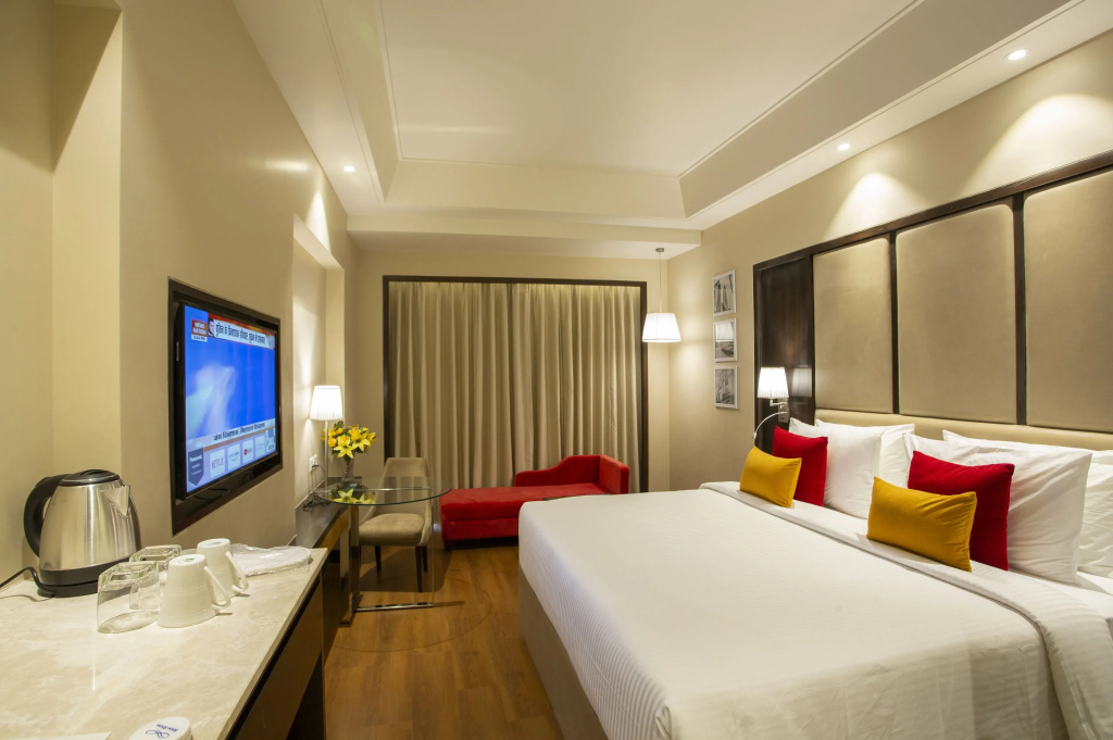 The Vaishnodevi Sarovar Portico