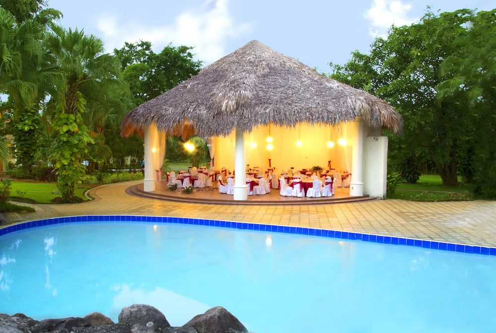 Bambu Resort