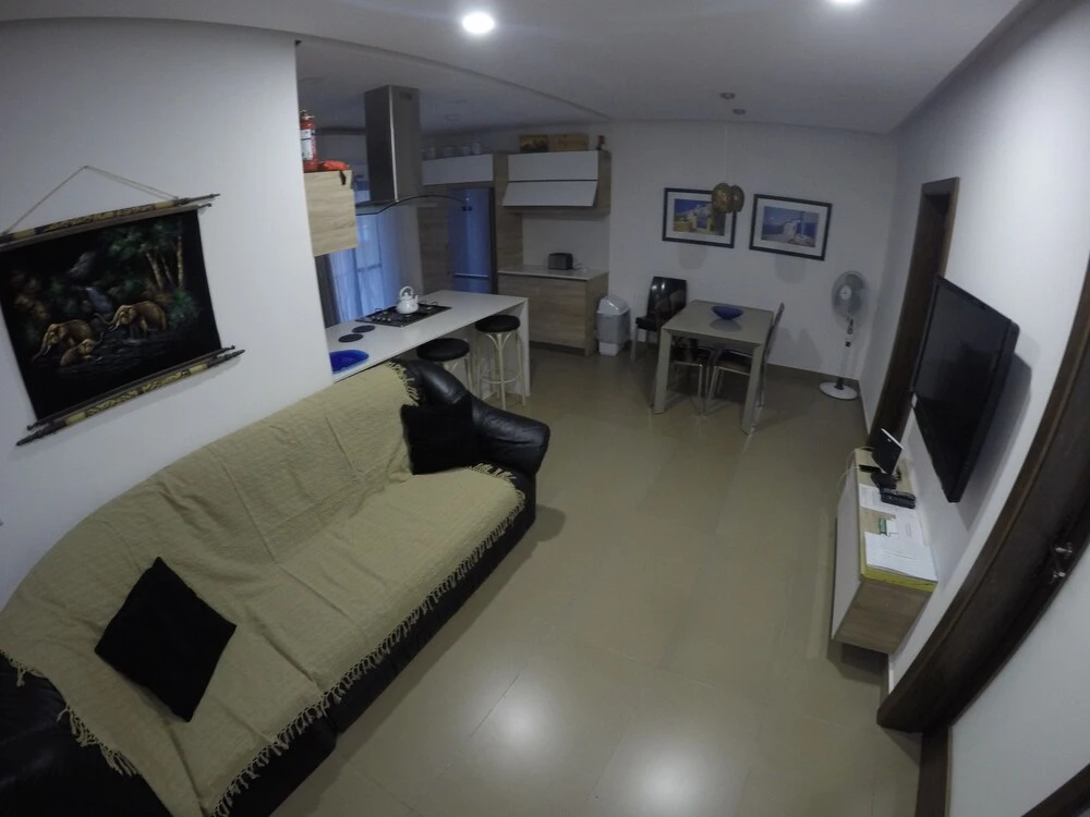 Pebbles, apartment 1