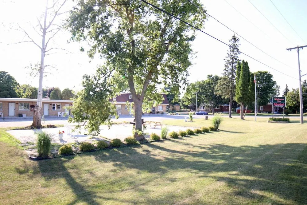Walkerton Inn Motel