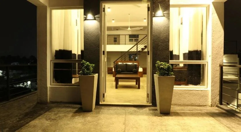 Sky14 Hotel Apartments Malabe