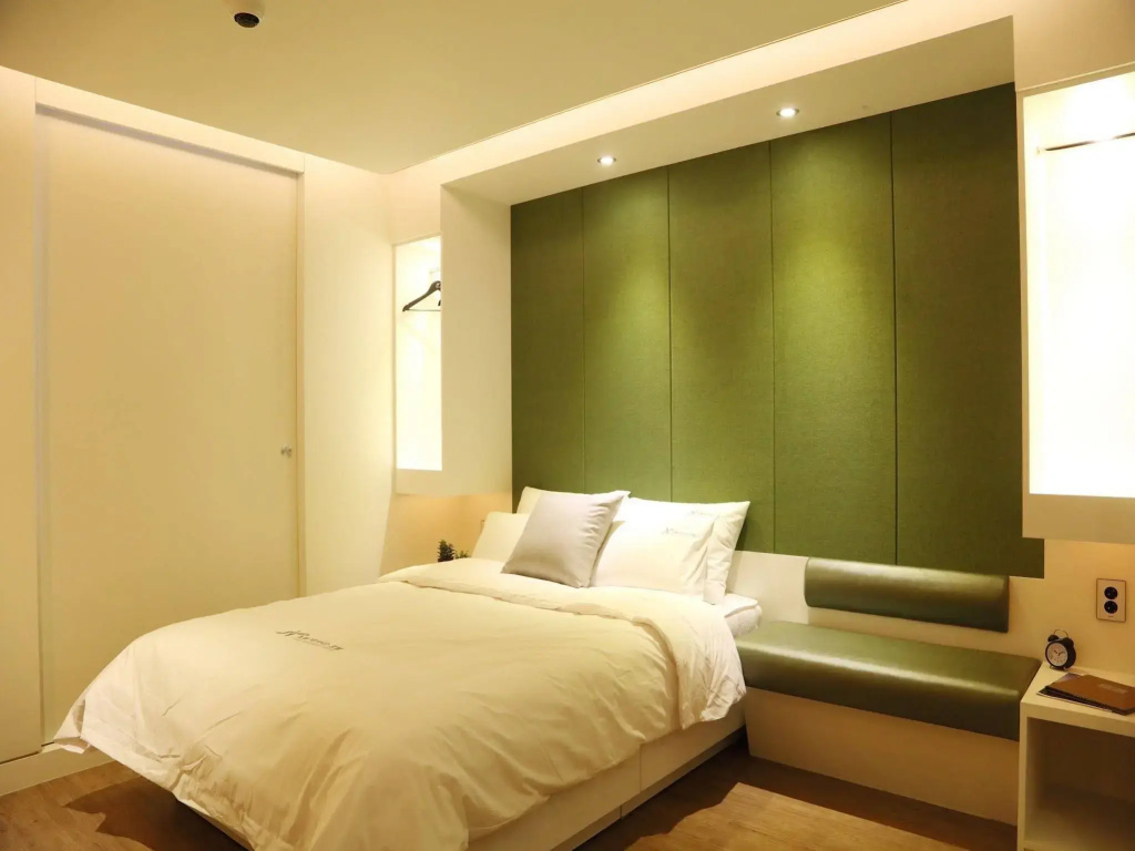 Noel Business Hotel