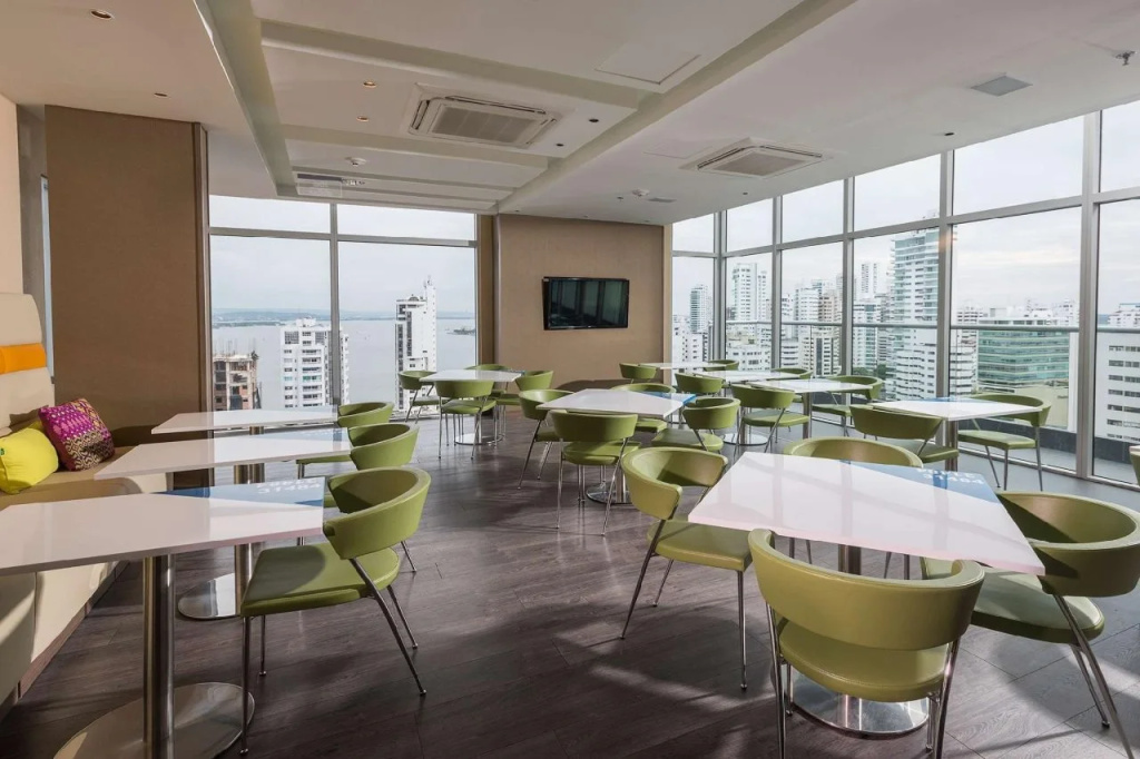 Hampton by Hilton Cartagena