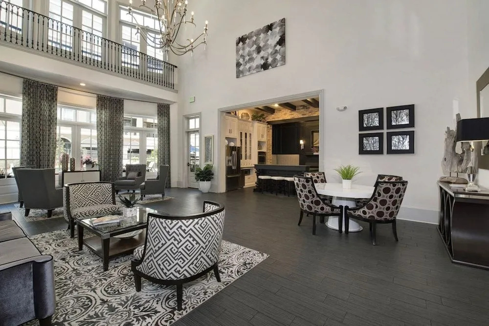 FRONTDESK Calais Midtown Apts Houston