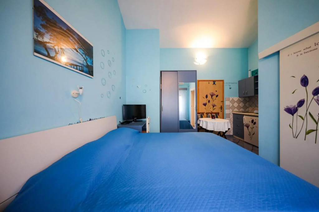 Tara - 70 m from beach - SA3 plavi(2)
