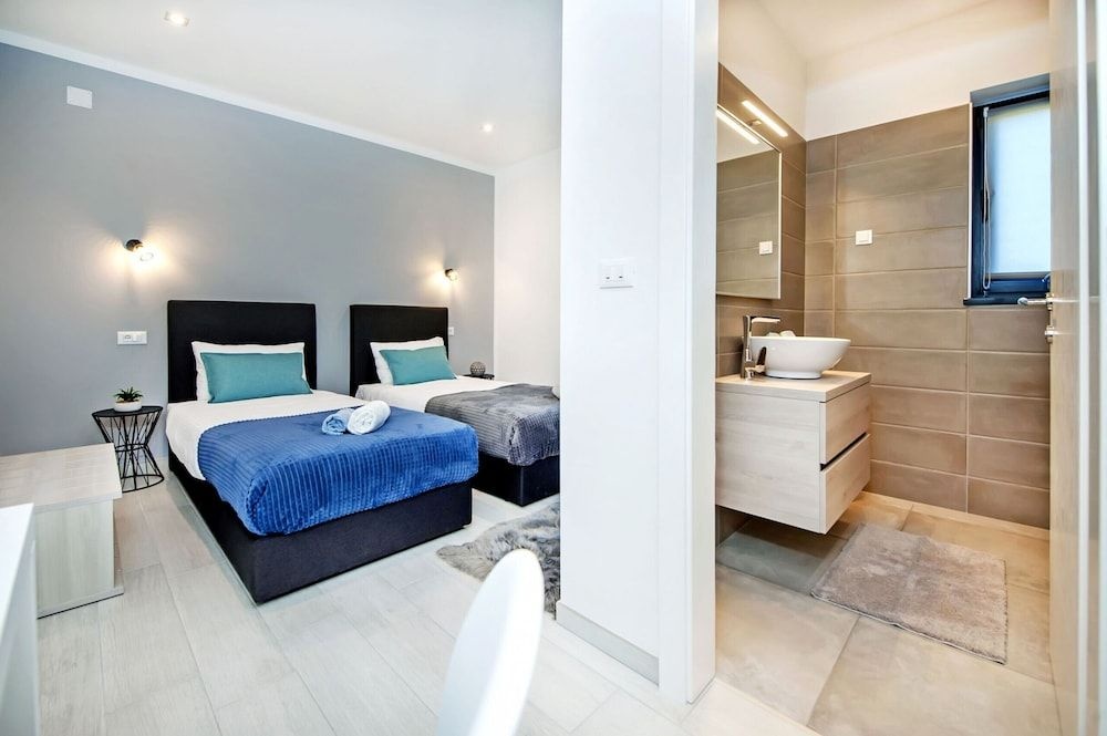 Villa XO