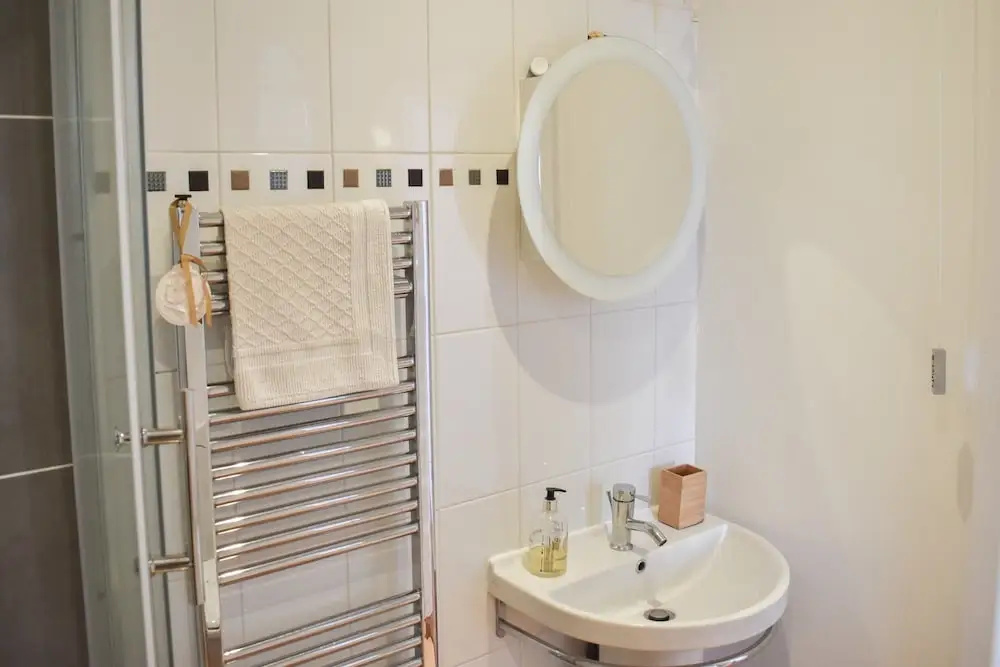 Bright 1 Bedroom Apartment in Seven Dials