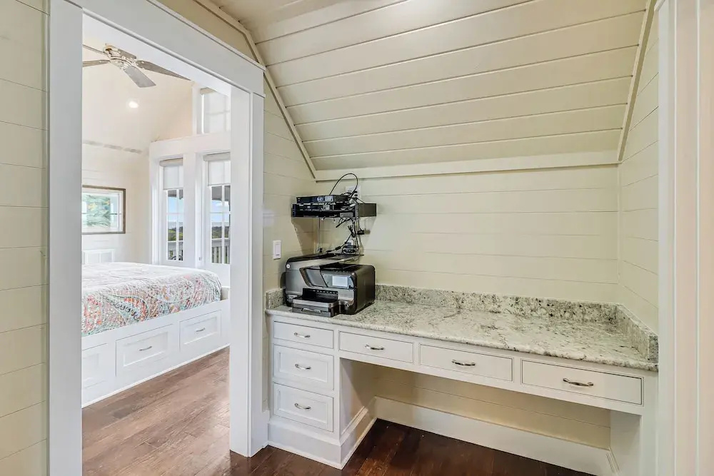 Seaside Shanty 125 SE
