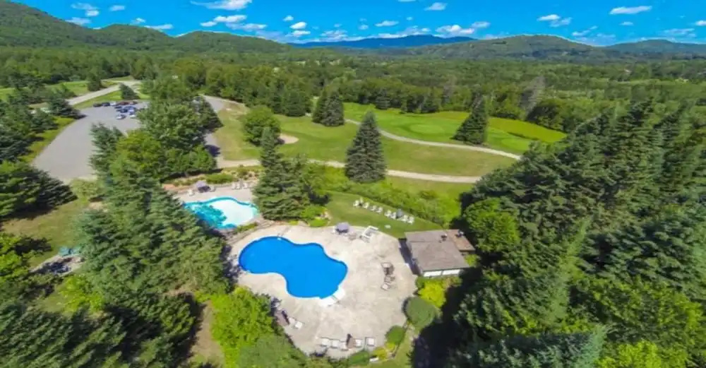 Oasis - Tremblant Sunstar