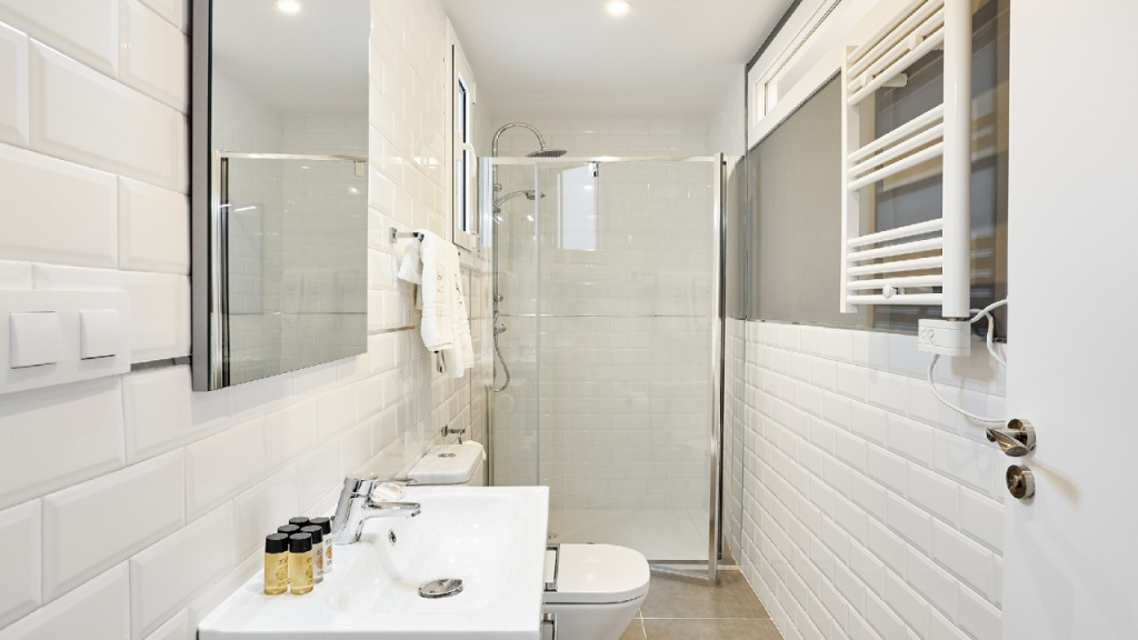 UD - MA31 Private 2 Bedrooms 3B - MID STAY RENTALS