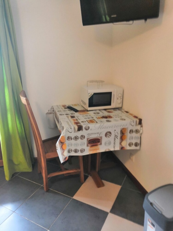 Studio in Salazie, With Furnished Garden and Wifi
