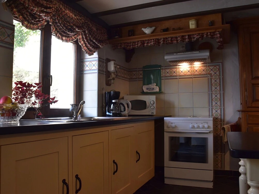 Homely Cottage in Fauvillers with Private Garden